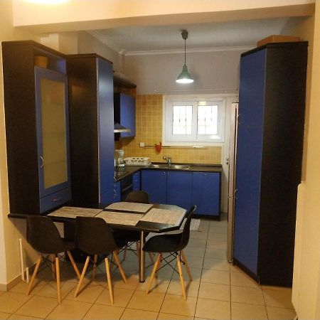 Lg Apartment Bnb Athen Exterior foto