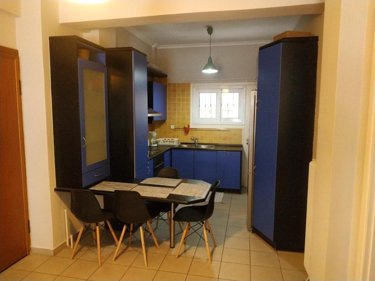 Lg Apartment Bnb Athen Exterior foto