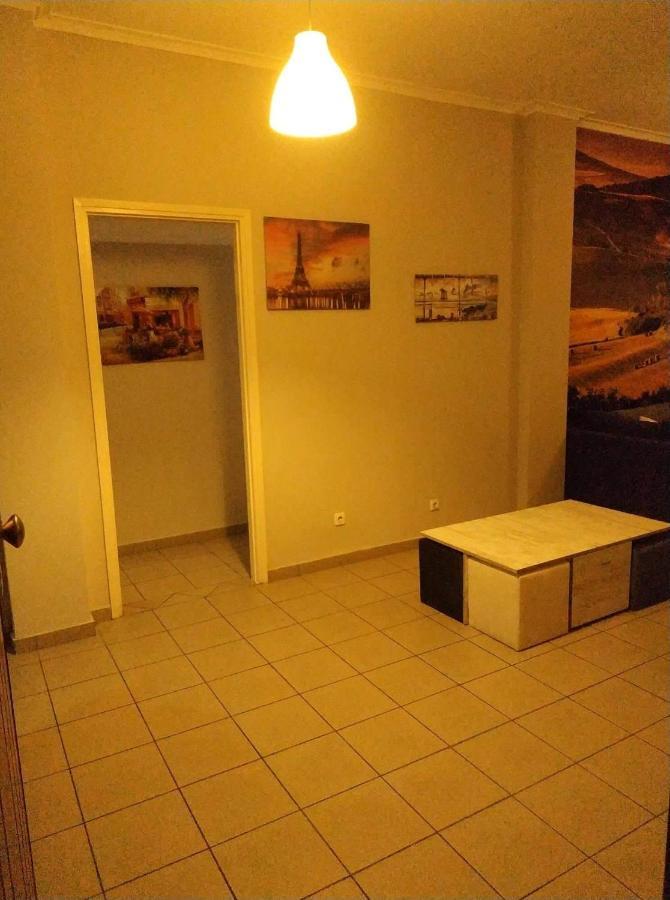 Lg Apartment Bnb Athen Exterior foto